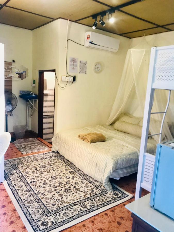 Dar Yasmine Motel Pantai Cenang  Esterno foto