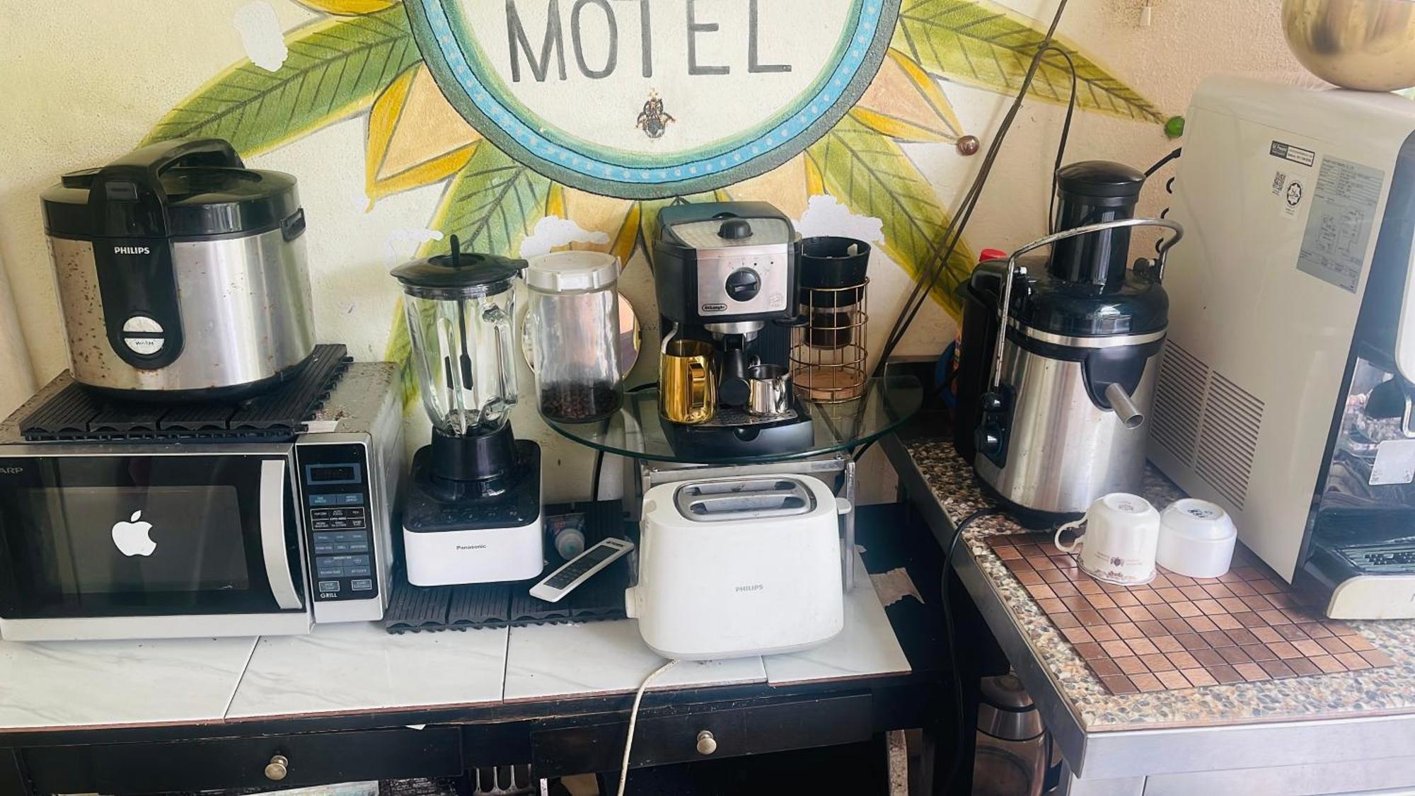 Dar Yasmine Motel Pantai Cenang  Esterno foto